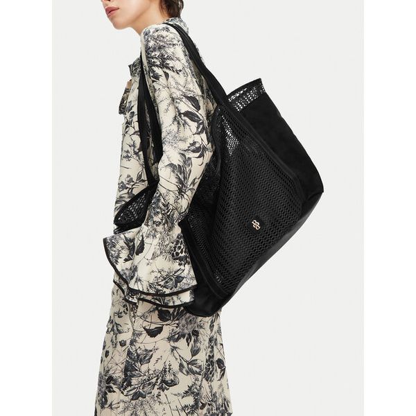 Torebka Badura. Czarne shopper bag Badura, bez wzorów, bez dodatków. Za 229.99 zł.