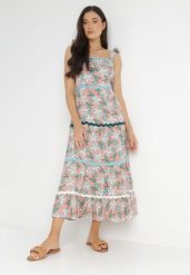 Różowa Sukienka Sofyne. Czerwone sukienki damskie Born2be, bez wzorów, z koronki, boho, bez ramiączek. Za 159.99 zł.