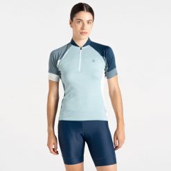Koszulka rowerowa damska Flutter. Fioletowe koszulki damskie Dare 2b, l, bez wzorów, bez kołnierzyka, bez ramiączek. W wyprzedaży za 159.99 zł.