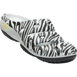 Keen Yogui W klapki damskie - lekkie EVA, zakryty nosek, gumowa podeszwa. Klapki damskie Keen, bez wzorów, z gumy, bez obcasa, bez zapięcia. Za 268.99 zł.