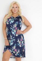 Granatowa Kwiecista Sukienka z Ozdobnym Wycięciem i Marszczeniem Lanava. Niebieskie sukienki damskie Born2be, bez wzorów, eleganckie, bez ramiączek. Za 89.99 zł.