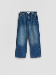 Jeansy wide leg z krótszą nogawką - niebieski. Niebieskie jeansy damskie Reserved. Za 139.99 zł.
