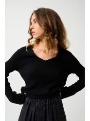 AUTHENTIC CASHMERE Kaszmirowy sweter "Grasmoor" w kolorze czarnym rozmiar: M. Czarne swetry klasyczne damskie AUTHENTIC CASHMERE, m, z kaszmiru, bez kołnierzyka. Za 267.92 zł.