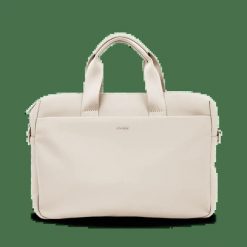 Torba na laptopa WINGS WILLOW 15,6 cala BEIGE. Brązowe torby na laptopa Wings, bez wzorów, z materiału. Za 179.90 zł.