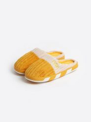 Admas Kapcie w kolorze pomarańczowym rozmiar: 38/39. Pomarańczowe kapcie damskie admas, z materiału. Za 52.55 zł.