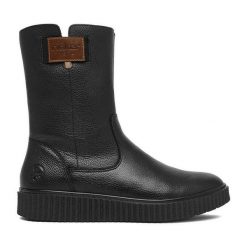 Botki Rieker. Czarne botki damskie Rieker, bez obcasa, na płaskiej podeszwie, bez zapięcia. Za 429.99 zł.