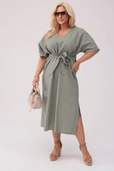Sukienka Lenora w kolorze old green - Elegancja w naturalnym stylu PLUS SIZE OVERSIZE XXL. Zielone sukienki damskie Moda Size Plus Iwanek, bez wzorów, ze lnu, eleganckie, bez ramiączek. W wyprzedaży za 269.90 zł.