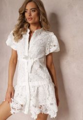 Biała Koronkowa Sukienka Mini z Falbankami i Materiałowym Paskiem Mivan. Białe sukienki damskie Renee, bez wzorów, z koronki, bez ramiączek. W wyprzedaży za 183.99 zł.