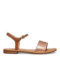 Sandały Geox. Brązowe sandały damskie Geox, bez wzorów, bez obcasa, na płaskiej podeszwie, bez zapięcia. Za 339.99 zł.