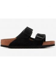 Birkenstock Skórzane klapki "Arizona" w kolorze czarnym rozmiar: 36. Czarne klapki damskie Birkenstock, bez wzorów, ze skóry, z otwartym noskiem, bez obcasa, bez zapięcia. Za 354.94 zł.