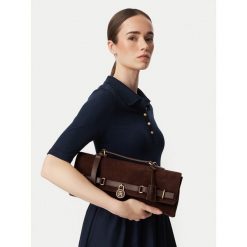 Torebka Tommy Hilfiger. Czarne listonoszki damskie Tommy Hilfiger, bez wzorów, bez dodatków. Za 529.99 zł.