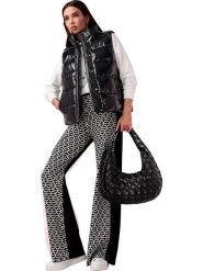 Heine Kamizelka pikowana w kolorze czarnym rozmiar: 42. Czarne kamizelki damskie Heine, bez wzorów, bez kaptura. Za 131.43 zł.