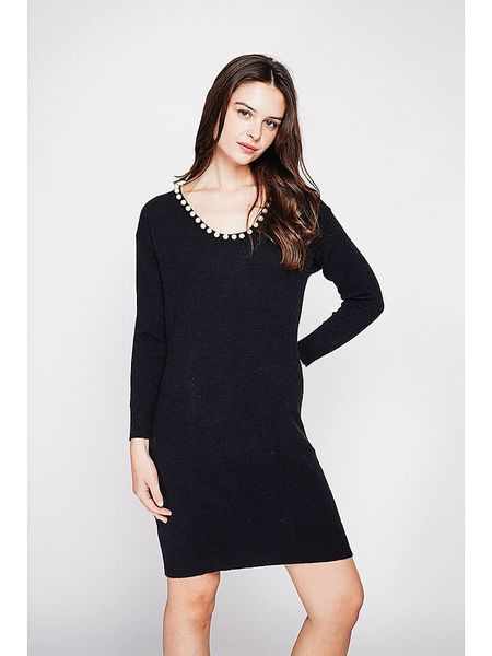 C& Jo Sukienka dzianinowa w kolorze czarnym rozmiar: 34. Czarne sukienki damskie C& Jo, bez wzorów, z dzianiny, klasyczne, bez ramiączek. Za 121.99 zł.