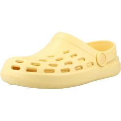 Sandały IGOR S10326 Żółty. Żółte sandały damskie IGOR, bez wzorów, z gumy, bez obcasa, bez zapięcia. Za 130.99 zł.