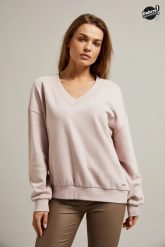 Bluza z dekoltem w serek i długimi rękawami różowa. Czerwone bluzy damskie MOODO, s, bez wzorów, z bawełny, bez kaptura. W wyprzedaży za 34.98 zł.