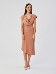 Stylove Sukienka w kolorze beżowym rozmiar: L. Brązowe sukienki damskie Stylove, bez wzorów, z tkaniny, bez ramiączek. Za 159.99 zł.