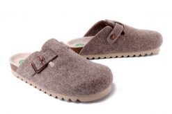 DR. BRINKMANN 320199-08 beige, kapcie damskie. Brązowe kapcie damskie Dr. Brinkmann. Za 239.90 zł.