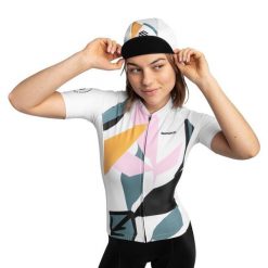 Koszulka rowerowa z krótkim rękawem damska M2 Pinerolo. Białe koszulki damskie SIROKO, m, bez wzorów, bez kołnierzyka, bez ramiączek. W wyprzedaży za 212.00 zł.