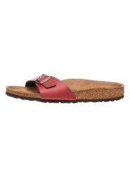 Birkenstock Klapki "Madrid" w kolorze czerwonym rozmiar: 40. Czerwone klapki damskie Birkenstock, bez wzorów, z otwartym noskiem, bez obcasa, bez zapięcia. Za 200.60 zł.