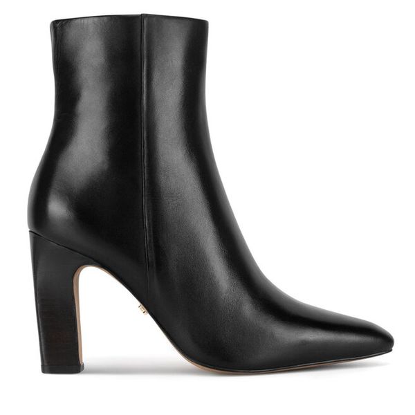 Botki GINO ROSSI. Czarne botki damskie Gino Rossi, bez obcasa, na słupku, bez zapięcia. Za 399.99 zł.