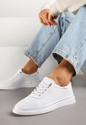Białe Sneakersy Skórzane z Perforacją i Ozdobą Neorielina. Białe obuwie sportowe damskie Renee, bez zapięcia. Za 119.99 zł.