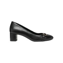 Damskie mokasyny Geox Jaylon. Czarne mokasyny damskie Converse, z gumy, bez obcasa. Za 383.00 zł.