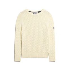 Sweter damski duży w splot warkoczowy Superdry. Białe swetry klasyczne damskie Superdry, na zimę, ze splotem, bez kołnierzyka. Za 284.00 zł.
