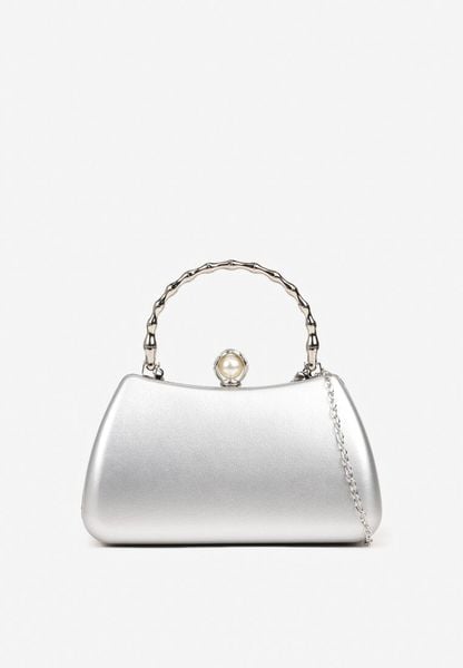 Srebrna Torebka Typu Kopertówka z Ozdobną Rączką Fesiria. Szare torebki klasyczne damskie Born2be, małe, bez dodatków. Za 99.99 zł.