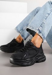 Czarne Sneakersy Vices na Grubej Podeszwie z Tłoczeniami Nativine. Czarne obuwie sportowe damskie Born2be, z jeansu, bez zapięcia. Za 89.99 zł.
