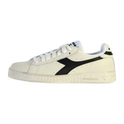 Sneakersy Diadora game l low waxed. Białe obuwie sportowe casual damskie Diadora, bez zapięcia. W wyprzedaży za 376.00 zł.