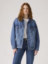 Levi's Kurtka dżinsowa w kolorze niebieskim rozmiar: M. Niebieskie kurtki damskie Levi's, m, bez wzorów, bez kaptura. Za 264.45 zł.