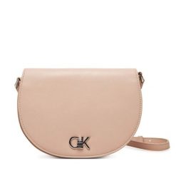 Torebka Calvin Klein. Czerwone listonoszki damskie Calvin Klein, bez wzorów, bez dodatków. Za 339.99 zł.