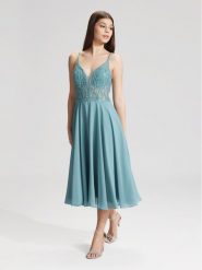 Hey Kyla Sukienka koktajlowa 5AC106HK Niebieski Slim Fit. Niebieskie sukienki damskie Hey Kyla, bez wzorów, z syntetyku, wizytowe, bez ramiączek. Za 399.99 zł.