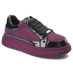Fioletowe Sneakersy Goe Modne Obuwie Damskie. Fioletowe obuwie sportowe damskie GOE, na wiosnę, z lakierowanej skóry, bez zapięcia, trekkingowe. Za 359.00 zł.