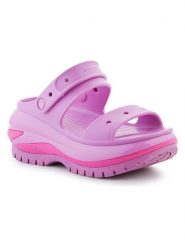 Crocs Sandały "Mega Crush" w kolorze fioletowo-róźwym na koturnie rozmiar: 38/39. Różowe sandały damskie Crocs, bez wzorów, bez obcasa, na koturnie, bez zapięcia. Za 209.82 zł.