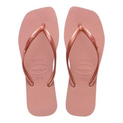Klapki Havaianas Model 4148301h Kolor Rose. Czerwone klapki damskie Havaianas, bez wzorów, z gumy, bez obcasa, bez zapięcia. Za 94.99 zł.