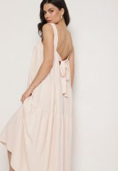 Beżowa Sukienka o Rozkloszowanym Kroju z Wiązaniem z Tyłu Savinelle. Brązowe sukienki damskie Born2be, bez wzorów, eleganckie, bez ramiączek. W wyprzedaży za 76.49 zł.