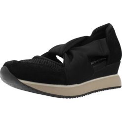 Sandały GIOSEPPO 78616G Czarny. Czarne sandały damskie Gioseppo, bez wzorów, ze skóry, bez obcasa, bez zapięcia. Za 343.99 zł.