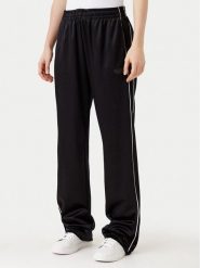 HUGO Spodnie dresowe Neannet 50530669 Czarny Regular Fit. Czarne spodnie dresowe damskie Hugo, xxl, bez wzorów, z dresówki. Za 379.99 zł.