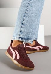 Bordowe Sneakersy w Stylu Tenisówek Ozdobione Paskami Amooshea. Czerwone obuwie sportowe damskie Born2be, z jeansu, bez zapięcia, tenisowe. Za 84.99 zł.