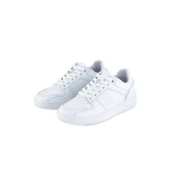 Buty sportowe CHAMPION REBOUND LOW S32415-WW009. Białe obuwie sportowe casual damskie Champion, trekkingowe. Za 229.00 zł.