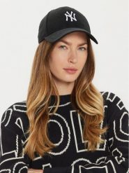 New Era Czapka z daszkiem Cosy New York Yankees 60565258 Czarny. Czarne czapki z daszkiem damskie New Era, bez wzorów, z materiału. Za 119.99 zł.