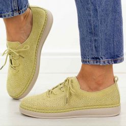 Żółte skórzane półbuty damskie Filippo Dp7674/26. Żółte półbuty damskie Filippo, na lato, bez wzorów, z jeansu, z okrągłym noskiem, bez obcasa, na płaskiej podeszwie, bez zapięcia. W wyprzedaży za 197.10 zł.
