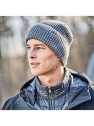 Capo Czapka dzianinowa w kolorze szarym rozmiar: onesize. Szare czapki damskie Capo, bez wzorów, z dzianiny. Za 128.55 zł.