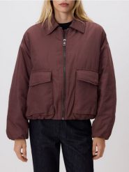 Kurtka bomberka oversize - mahoniowy. Brązowe kurtki damskie Reserved, l, bez wzorów, z tkaniny, bez kaptura. W wyprzedaży za 139.99 zł.