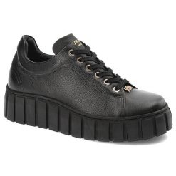 Czarne Sneakersy Karino Modne Skórzane Obuwie Damskie. Czarne obuwie sportowe damskie Karino, na wiosnę, ze skóry, bez zapięcia, trekkingowe. Za 499.00 zł.