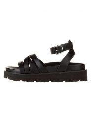 Pepe Jeans FOOTWEAR Sandały w kolorze czarnym rozmiar: 39. Czarne sandały damskie Pepe Jeans FOOTWEAR, bez wzorów, z jeansu, z otwartym noskiem, bez obcasa, bez zapięcia. Za 118.56 zł.