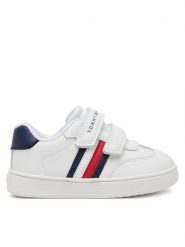 Tommy Hilfiger Sneakersy Stripes Low Cut Velcro Sneaker T1X9-33839-1355 M Biały. Białe buty sportowe chłopięce Tommy Hilfiger, ze skóry, bez zapięcia. Za 189.99 zł.