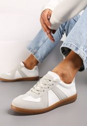 Szaro-Białe Sznurowane Sneakersy z Imitacji Skóry na Płaskiej Podeszwie Glezoma. Białe obuwie sportowe damskie Renee, ze skóry, bez zapięcia. Za 79.99 zł.