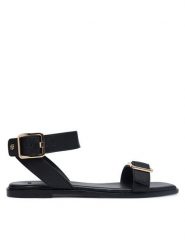 BOSS Sandały Charlize 50563332 Czarny. Czarne sandały damskie Boss, bez wzorów, ze skóry, bez obcasa, na płaskiej podeszwie, bez zapięcia. Za 899.99 zł.